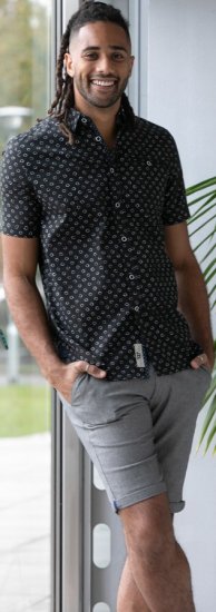 D555 Matlock Short Sleeve AOP Shirt With Hidden Button Down Black - Πουκάμισα - Aνδρικά πουκαμισα μεγαλα μεγάλα μεγέθη