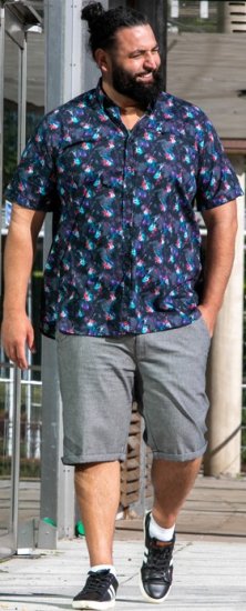 D555 Farnborough Short Sleeve Guitar AOP Shirt With Hidden Button Down Black - Πουκάμισα - Aνδρικά πουκαμισα μεγαλα μεγάλα μεγέθη