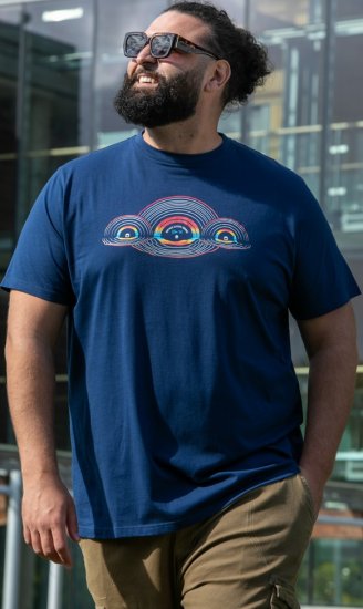 D555 Cheltenham Record With Reflection Printed T-shirt French Navy - Μακό μπλουζάκια - Aνδρικά μπλουζεσ μεγάλα μεγέθη