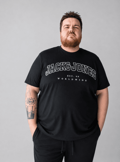 Jack & Jones CALEB VARSITY O-Neck T-Shirt Black - Μακό μπλουζάκια - Aνδρικά μπλουζεσ μεγάλα μεγέθη