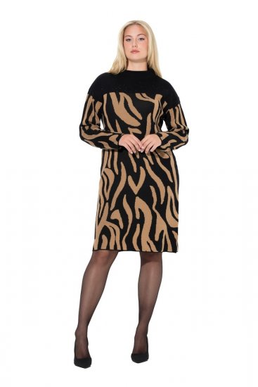 Ulla Popken 845378 Πλεκτό φόρεμα με animal print Μπεζ - Βραδινά φορέματα - Βραδινά φορέματα σε μεγάλα μεγέθη