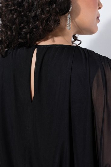 Ulla Popken 854031 Σιφόν φόρεμα με κοντά μανίκια Μαύρο - Βραδινά φορέματα - Βραδινά φορέματα σε μεγάλα μεγέθη