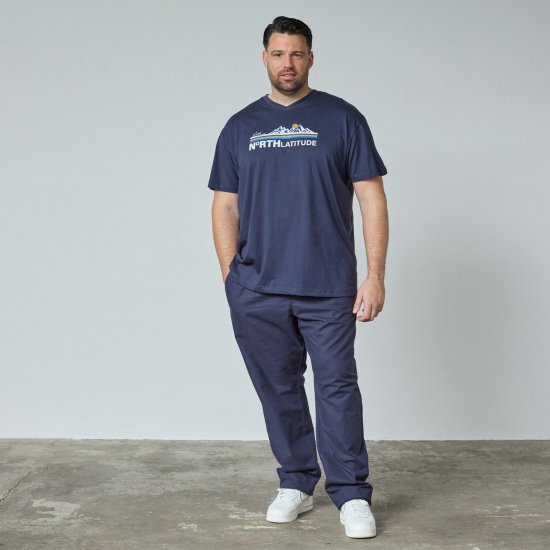 North Latitude Mountain T-Shirt V-Neck Μπλε μαρέν - TALL Πόλο μπλουζάκια - T-Shirt για Ψηλούς Άνδρες