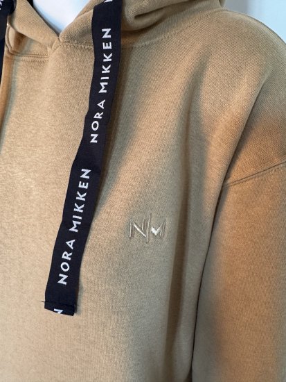 Nora Mikken KRISTINA Long Hoodie Camel - Φούτερ/Φούτερ με κουκούλα - 