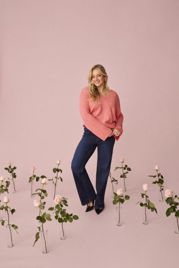Kaffe Curve Jilanda V-Neck Pullover Red - Πουλόβερ και πλεκτά - 