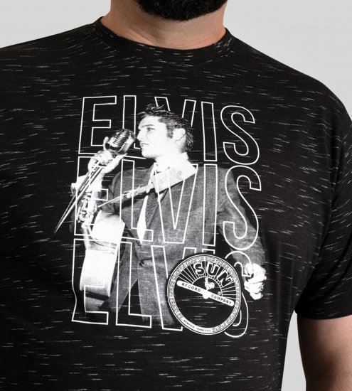D555 Official Elvis Presley Printed T-Shirt Black - Μακό μπλουζάκια με στάμπα - 