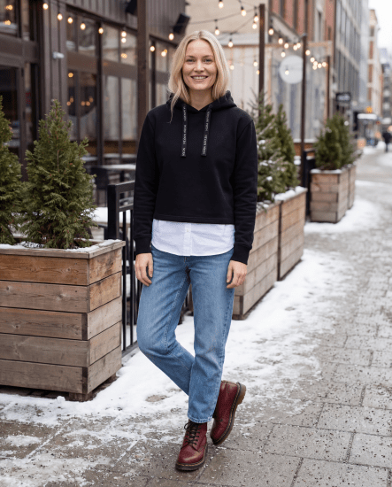 Nora Mikken KAMILLA Cropped Hoodie Black - ΓΥΝΑΙΚΕΊΑ ΡΟΎΧΑ XS-XXL - 